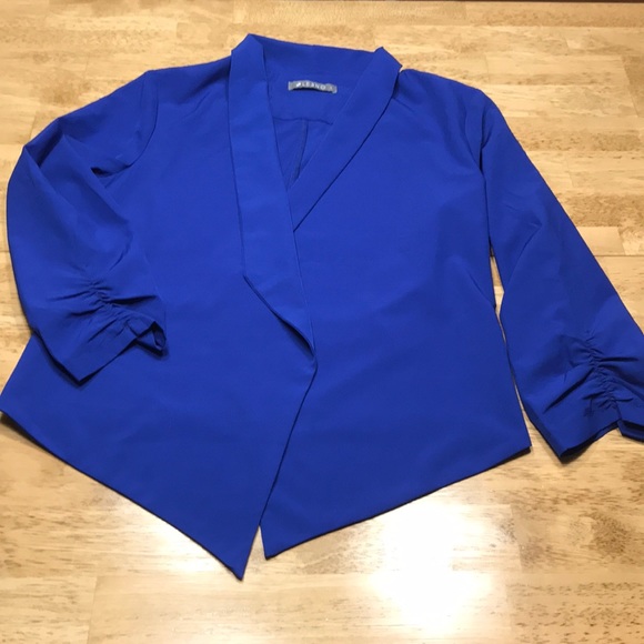 Bundle of 7 tops and sweatshirts - Picture 4 of 11